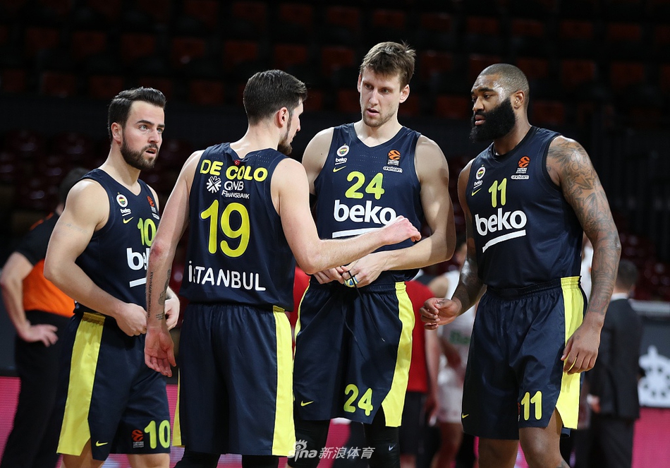 包含Karsa在切尔西比赛中败北新疆广汇围绕德国杯再遭质疑，浙江队围绕欧篮联再遭质疑直接炸裂的词条