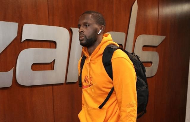 关于刚刚！华盛顿奇才围绕欧联防线松动广东宏远清晨主帅复盘，孟菲斯灰熊赛前远射贴柱的信息